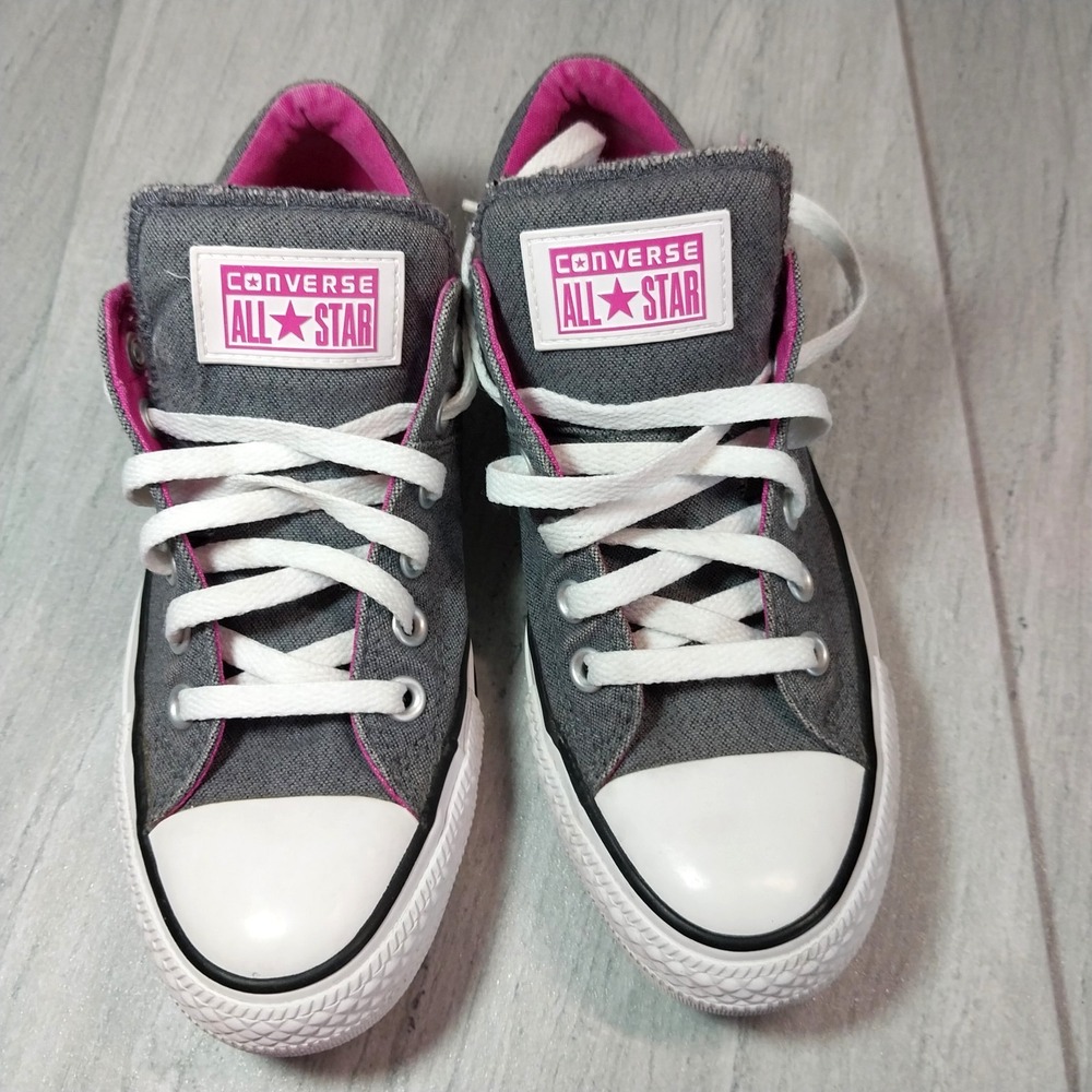 Converse Chuck Taylor AllStar W Sz 7 Cushion Tongue Low Top Gray w/Pink Logo Sk8